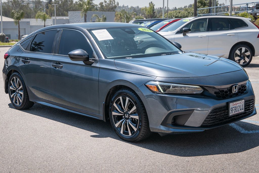 2023 Honda Civic EX-L Hatchback photo 3