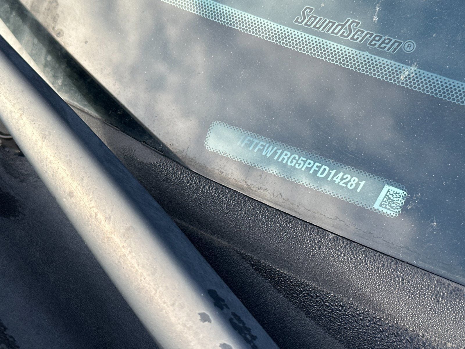 2023 Ford F-150 Raptor photo 2