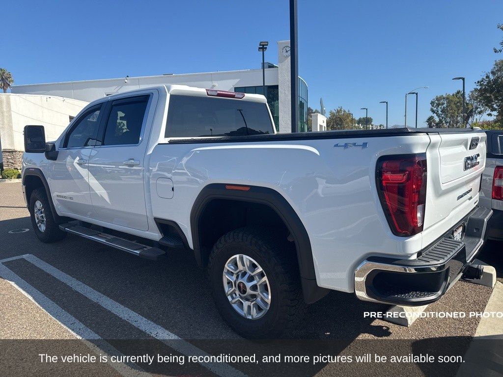 2021 Gmc Sierra SLE photo 2