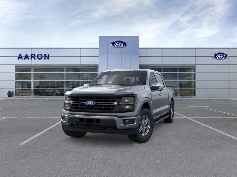 2025 Ford F-150 XLT photo 2
