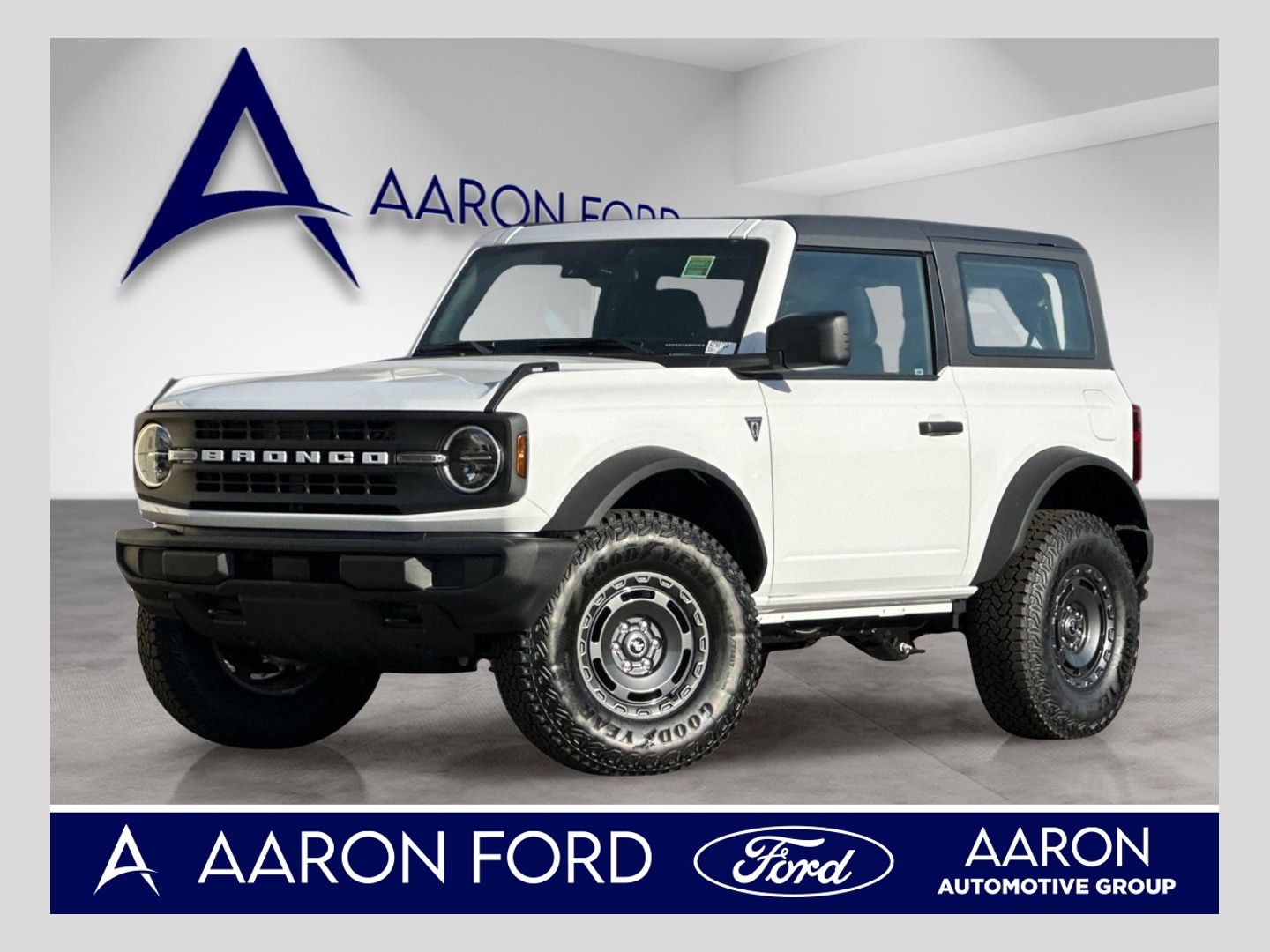 2025 Ford Bronco 2-Door Base's photo