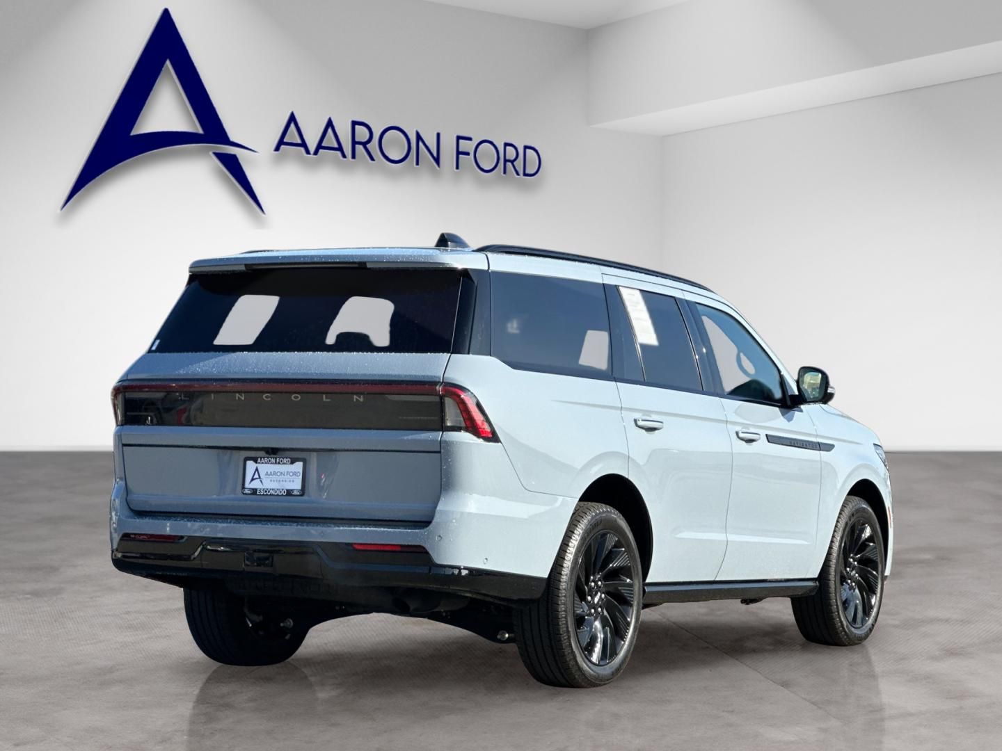 2025 Lincoln Navigator Reserve photo 5