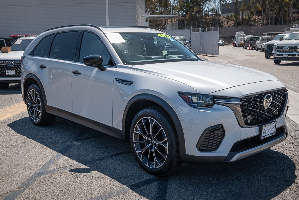2025 Mazda CX-70 Premium photo 3