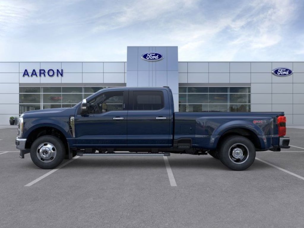 New 2025 Ford F-350SD Lariat Truck