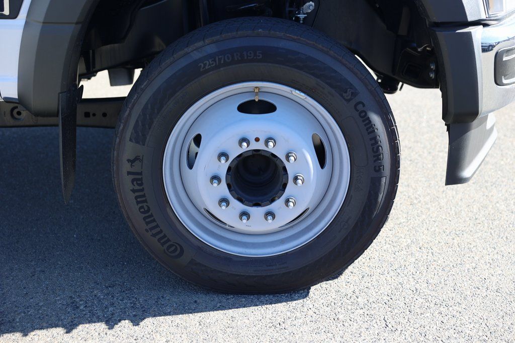 2024 Ford F-550SD XL photo 6