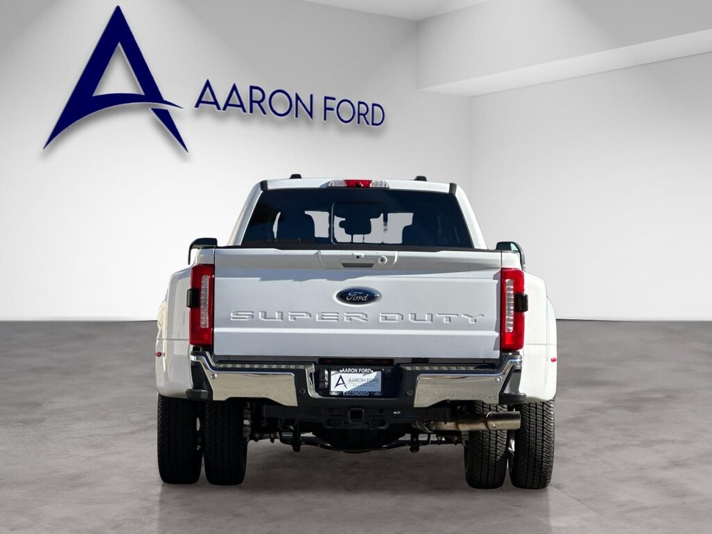 New 2026 Ford F-350SD Lariat DRW Truck