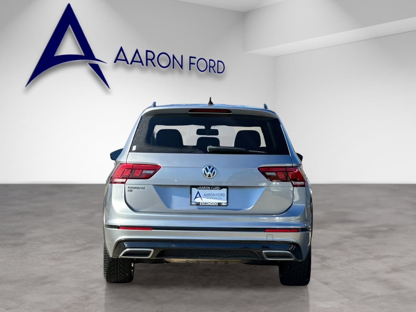 2021 Volkswagen Tiguan 2.0T SE R-Line Black photo 4