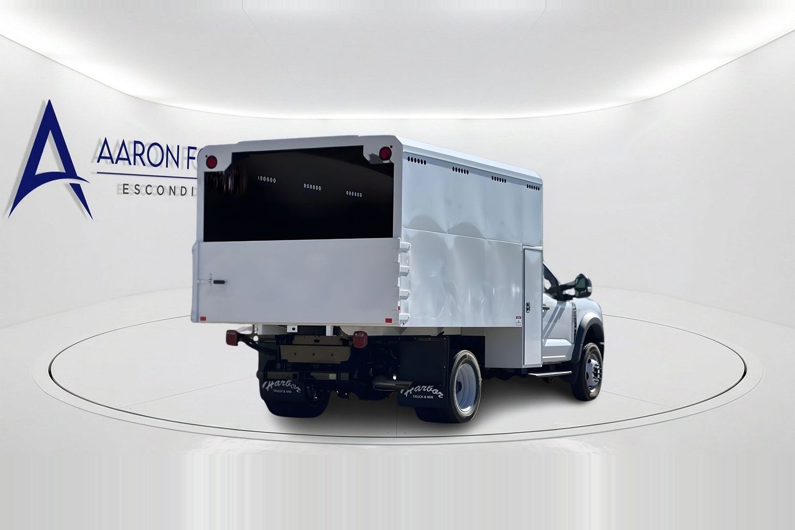 2025 Ford F-550 Super Duty Chassis Cab XL - Photo 7