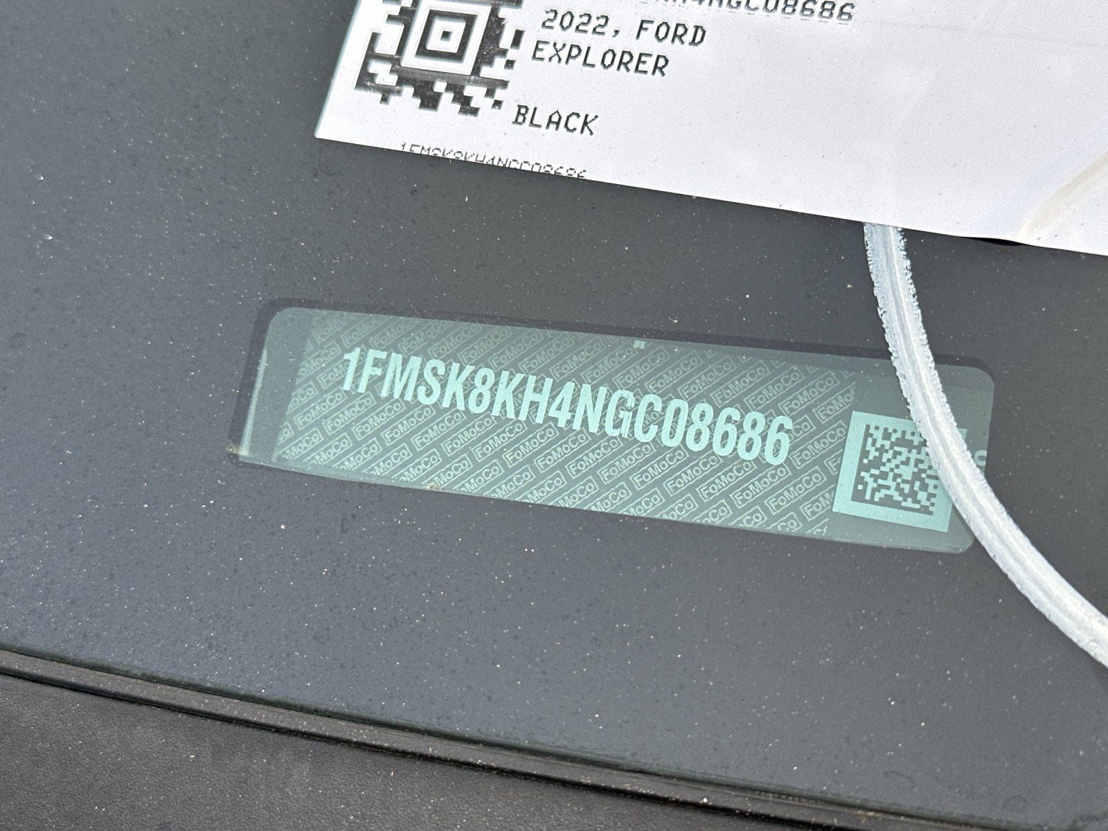 2022 Ford Explorer ST-Line photo 2