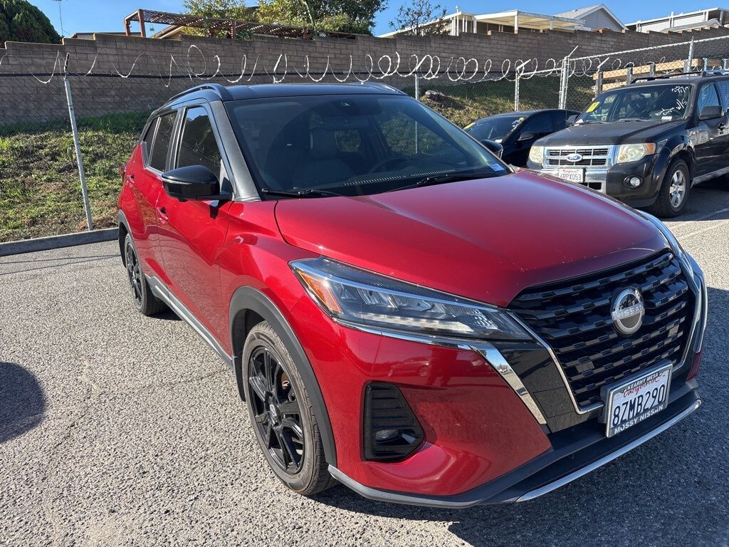 Used 2022 Nissan Kicks SR SUV