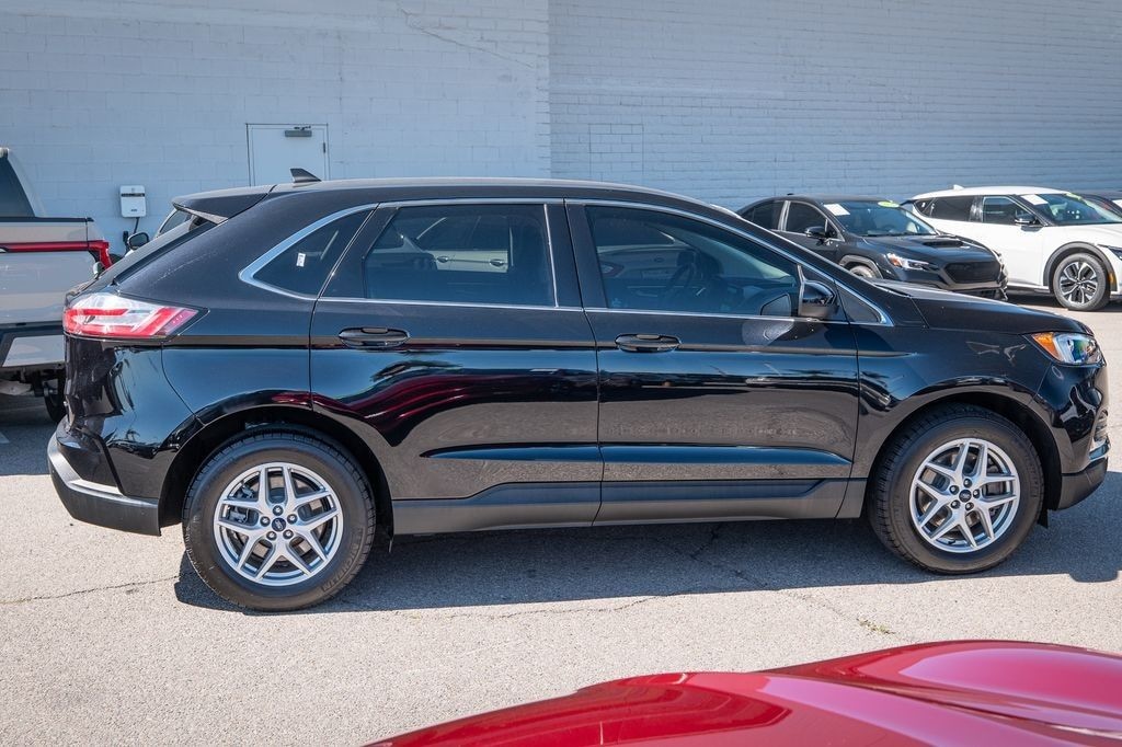 Used 2022 Ford Edge SEL SUV