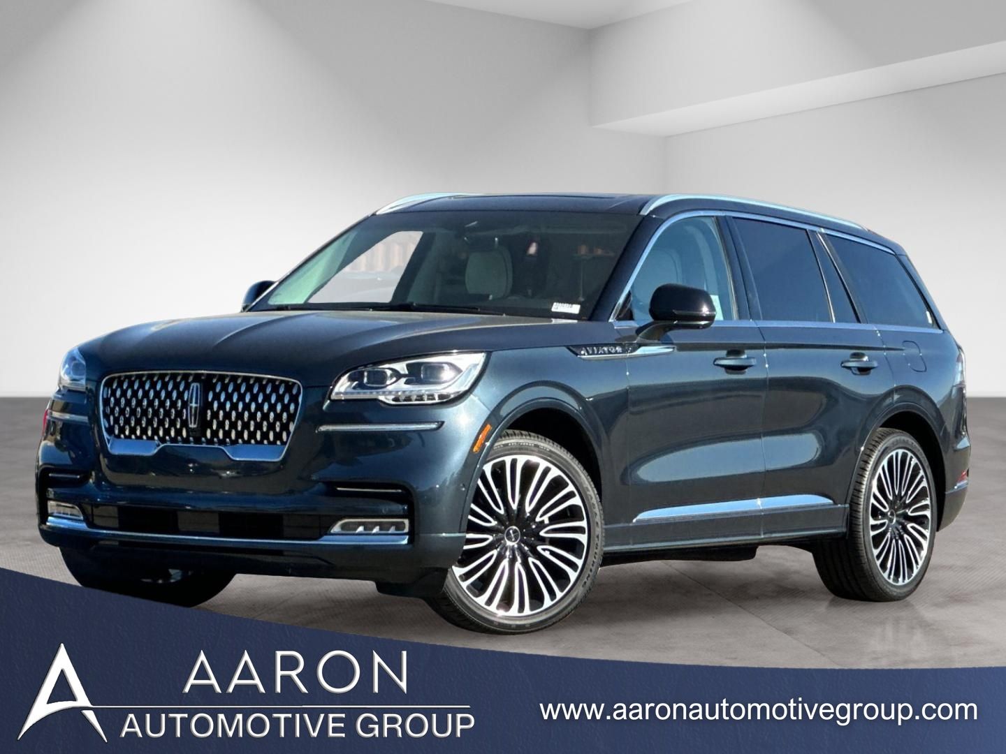 2024 Lincoln Aviator Black Label AWD's photo