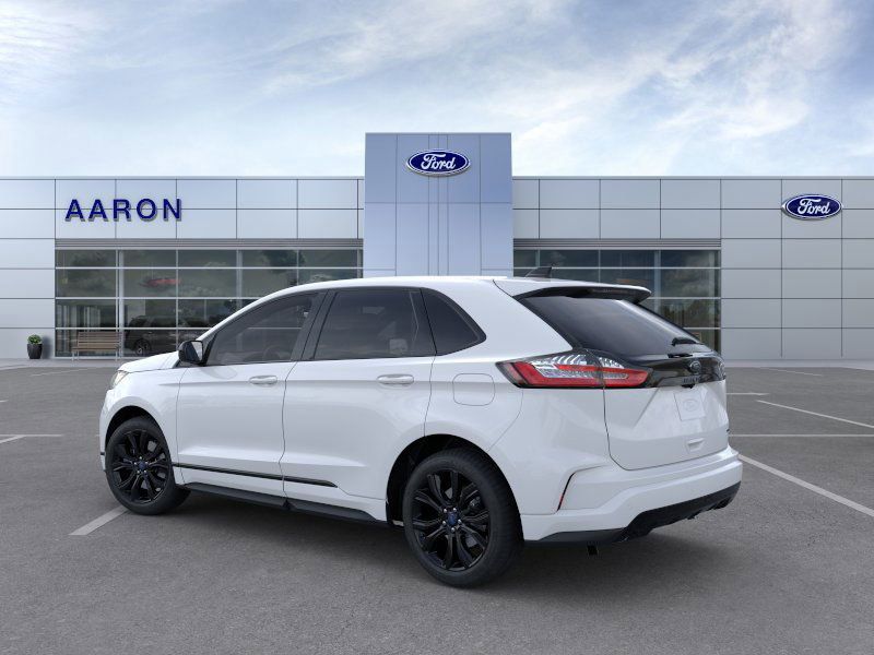 2023 Ford Edge SE photo 4