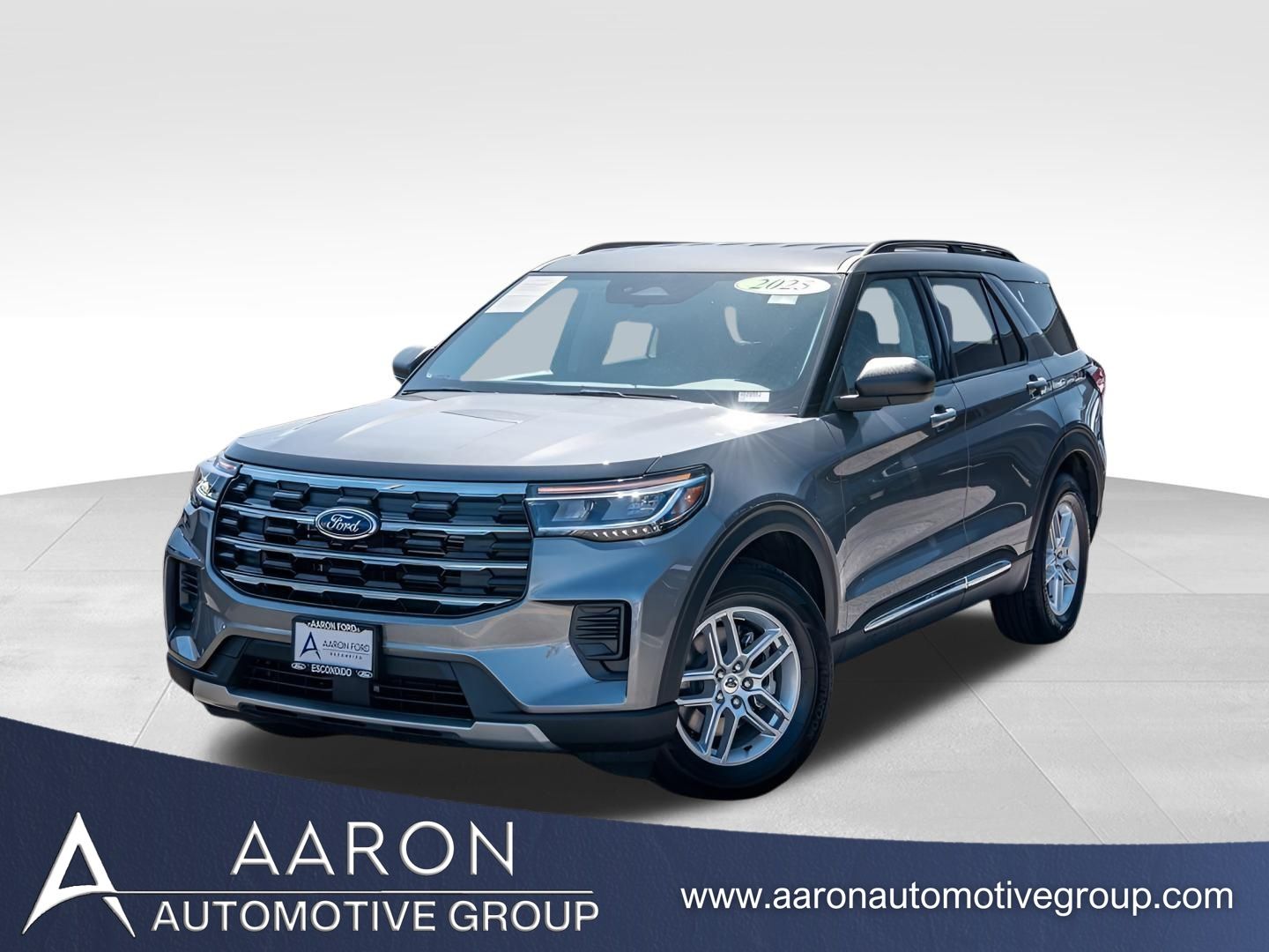 2025 Ford Explorer Active's photo