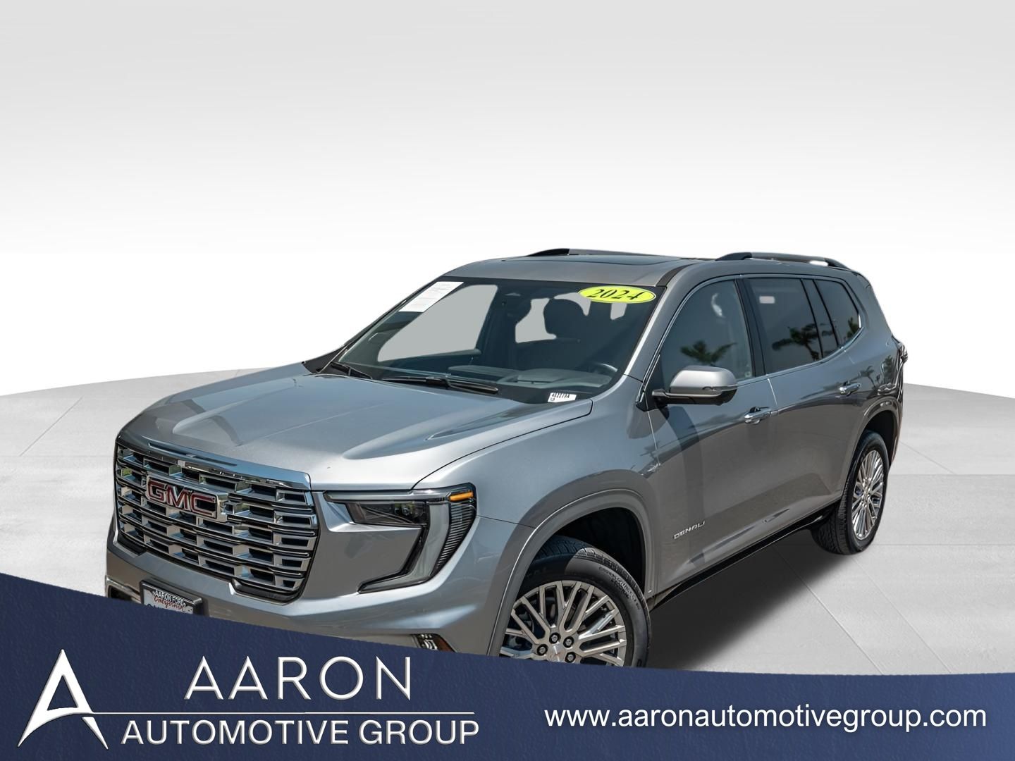 2024 GMC Acadia Denali's photo