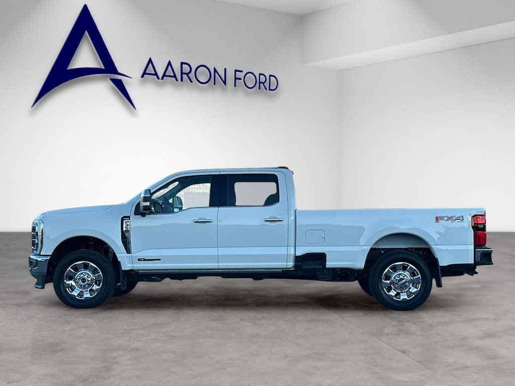 New 2025 Ford F-350SD Lariat Truck