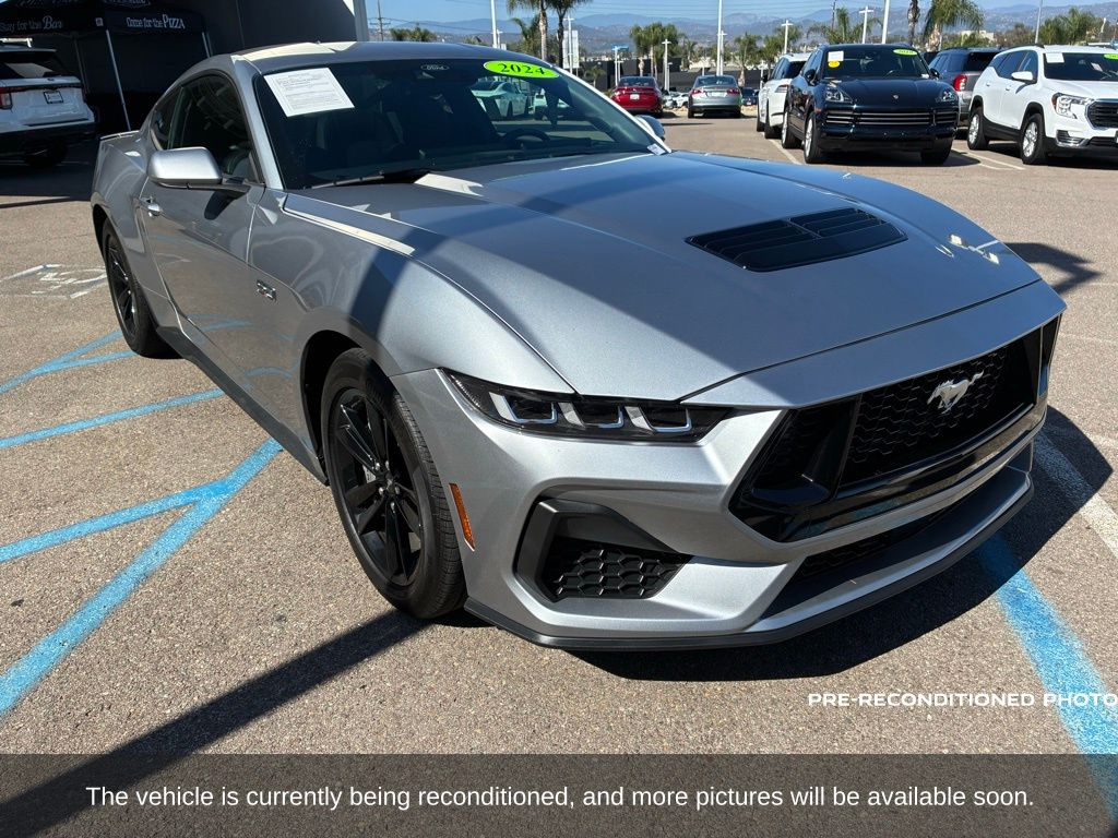 2024 Ford Mustang GT photo 3