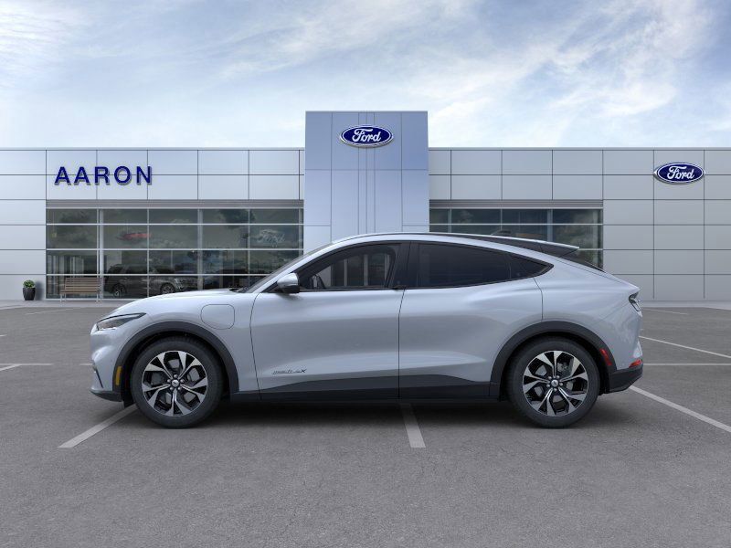 2024 Ford Mustang Mach-E Select photo 3