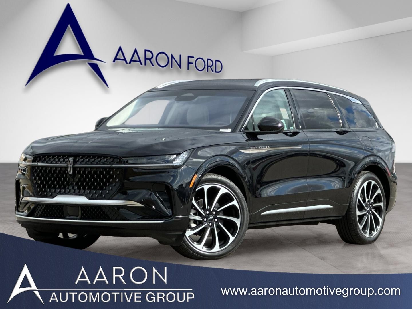 2024 Lincoln Nautilus Black Label photo 1