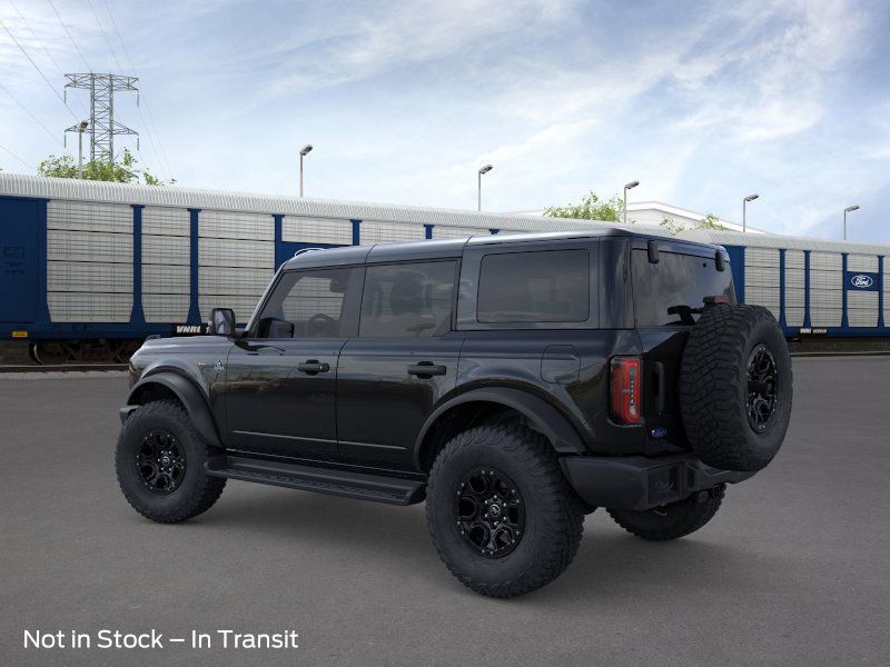 2025 Ford Bronco Outer Banks photo 4