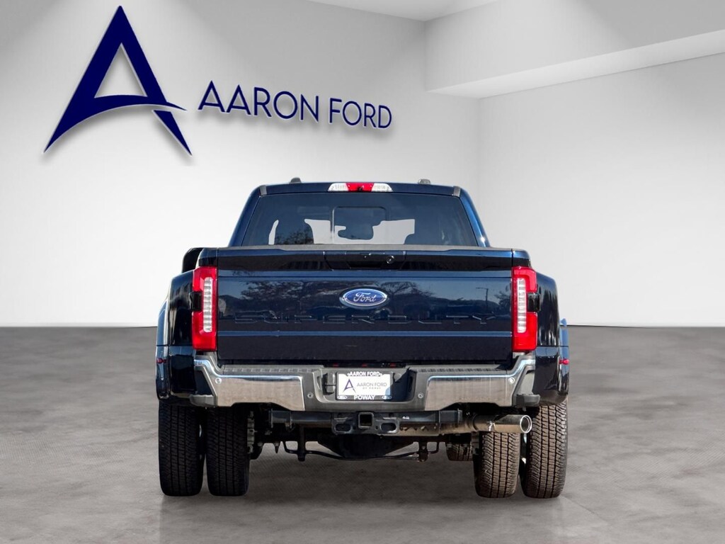 New 2025 Ford F-350SD Lariat Truck