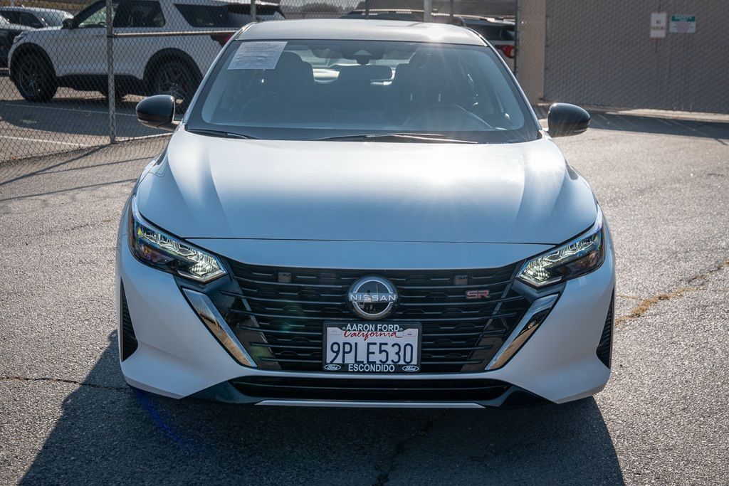 2024 Nissan Sentra SR photo 2