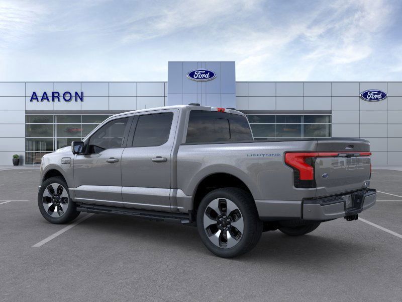2023 Ford F-150 Lightning Platinum photo 4