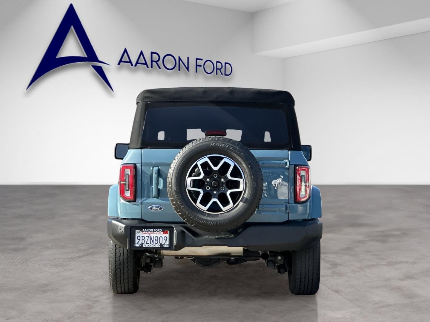 2022 Ford Bronco Outer Banks photo 4