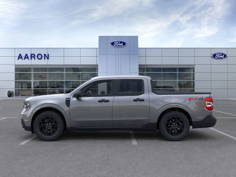 2025 Ford Maverick XLT photo 2