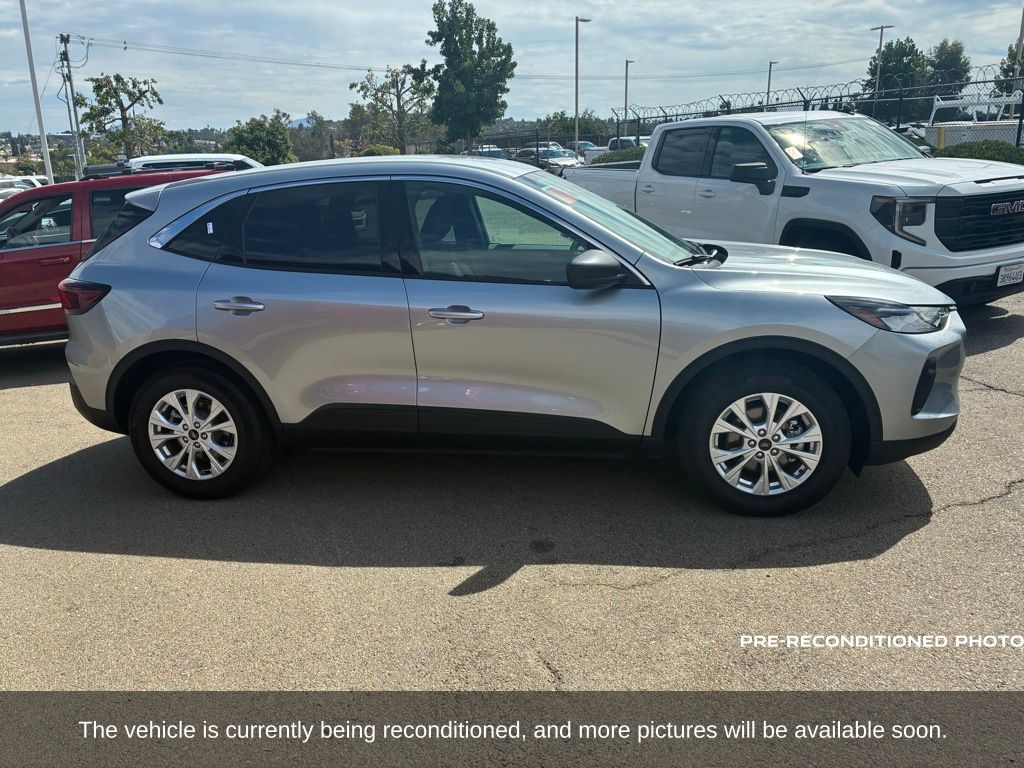 2024 Ford Escape Active photo 4