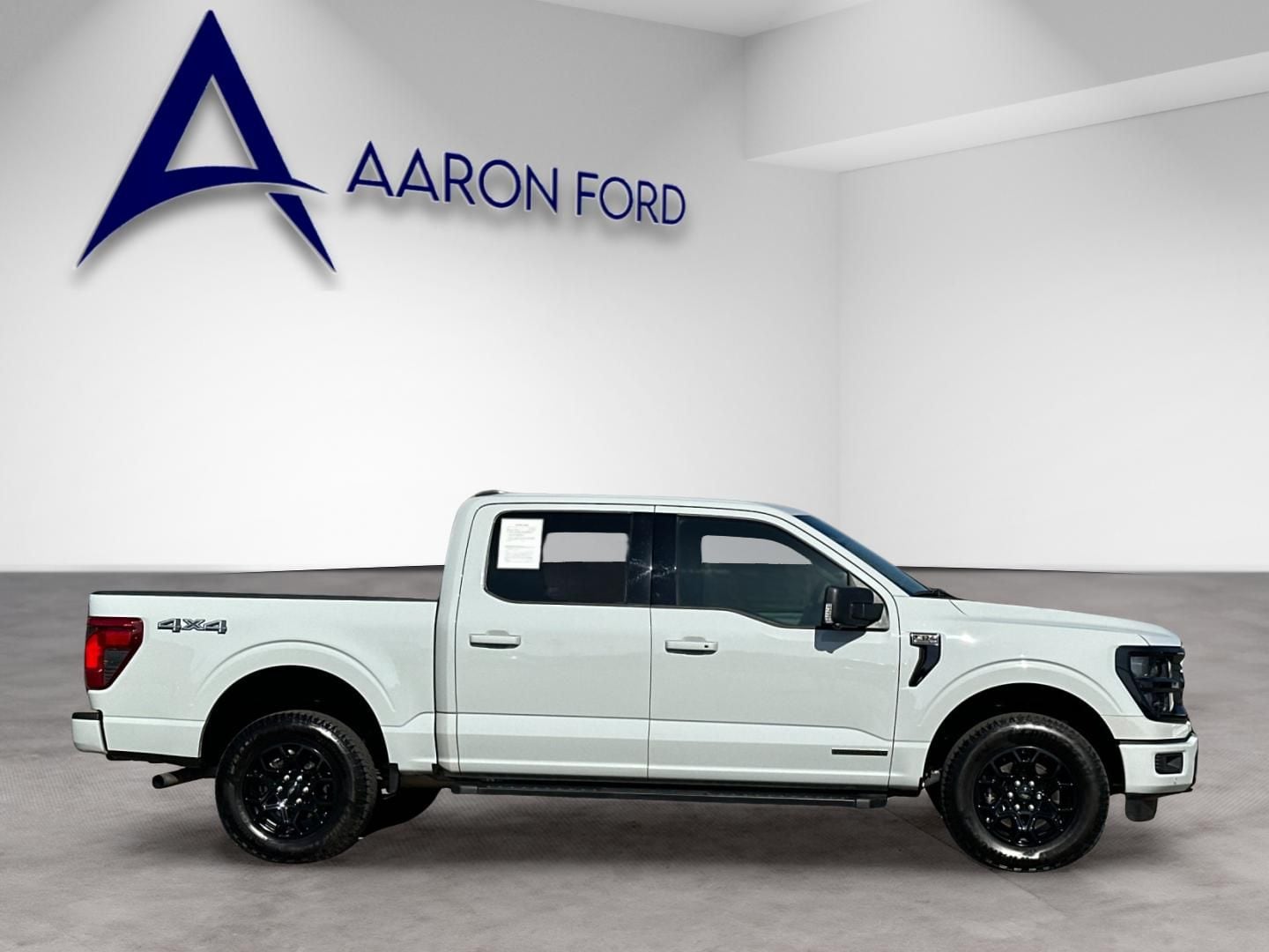 2024 Ford F-150 XLT photo 6