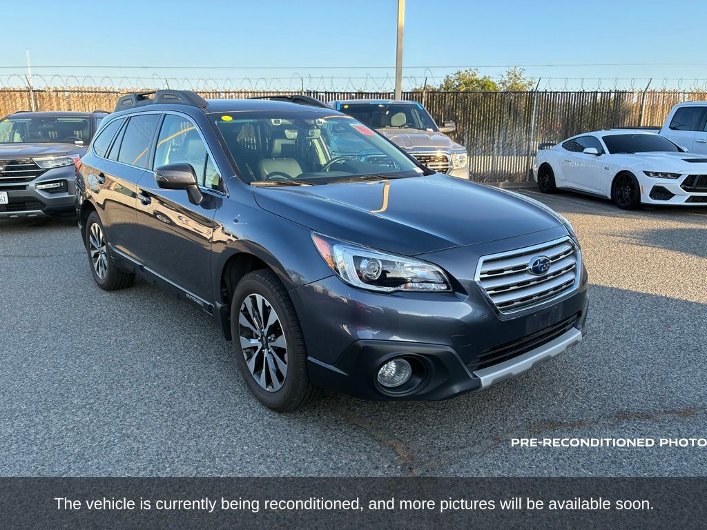2017 Subaru Outback 2.5i Limited photo 3