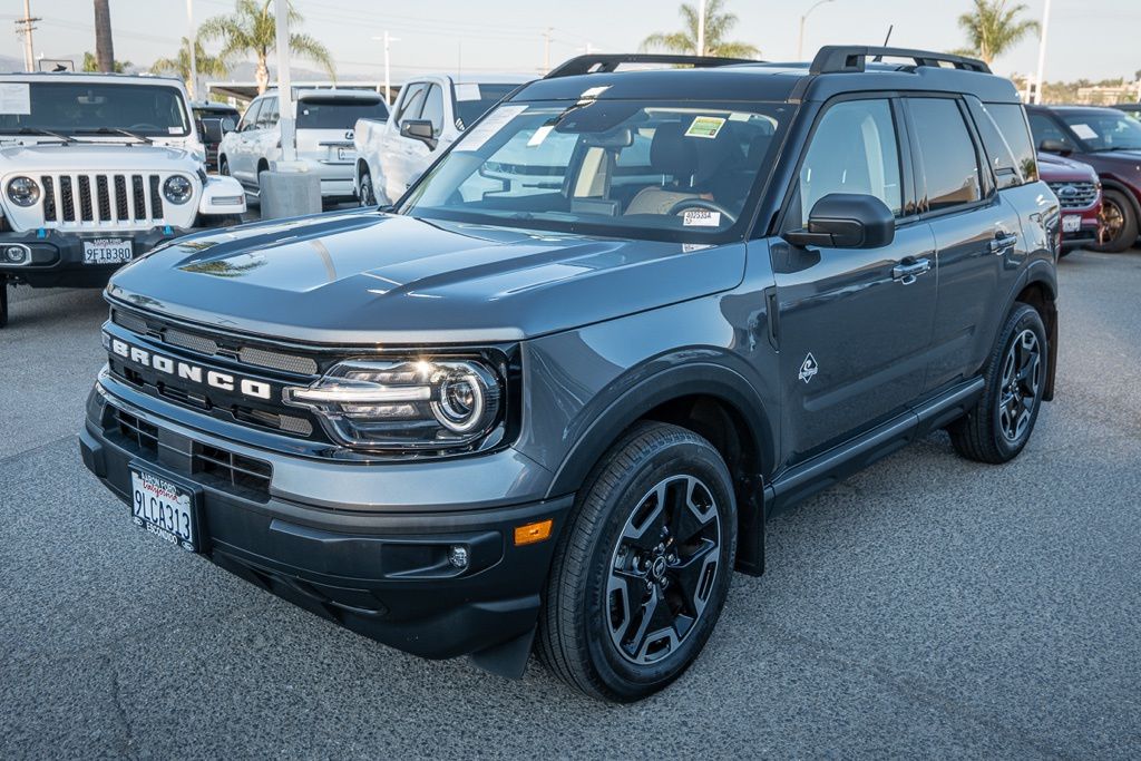 2024 Ford Bronco Sport Outer Banks photo 3