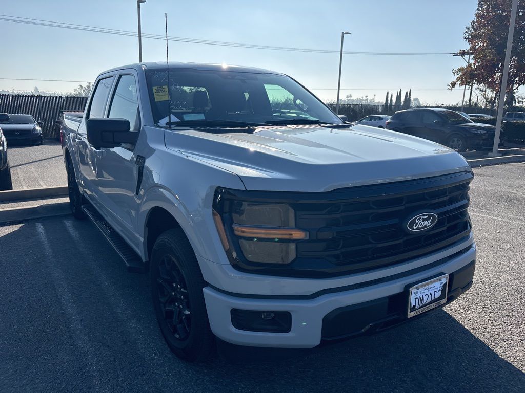 2024 Ford F-150 XLT photo 3