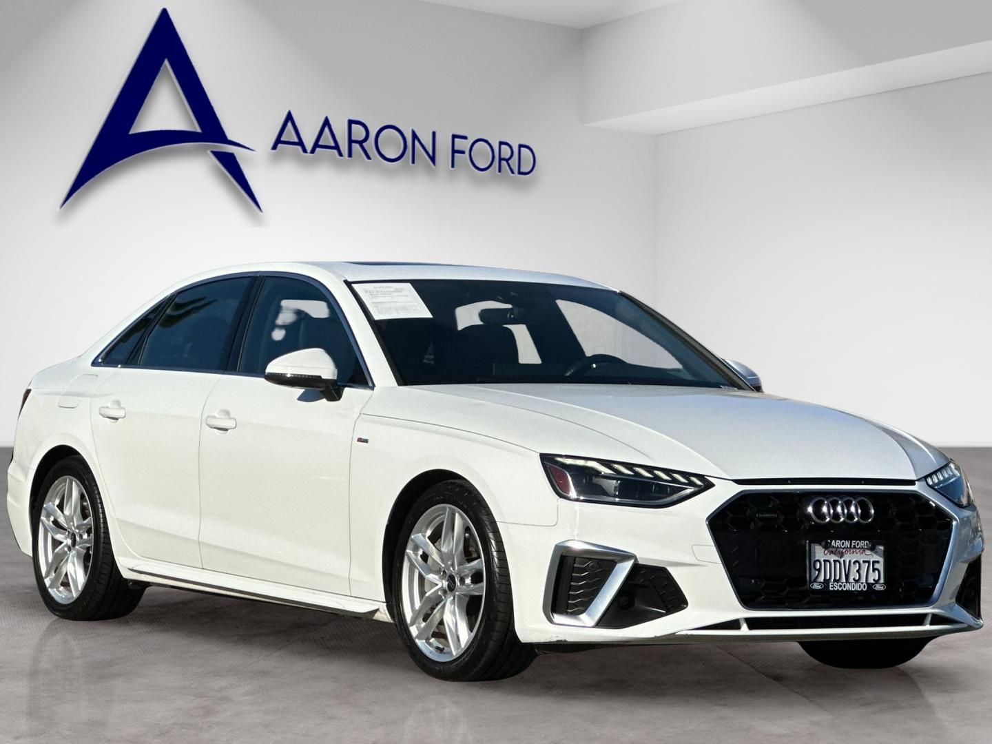 2023 Audi A4 45 S Line Premium Plus photo 3