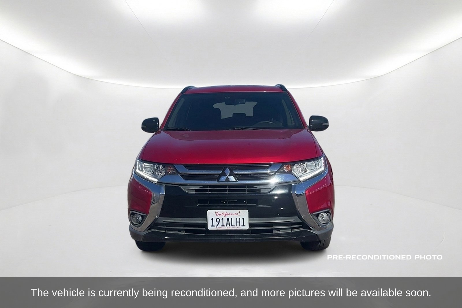 Used 2018 Mitsubishi Outlander LE with VIN JA4AD3A35JZ026863 for sale in Escondido, CA