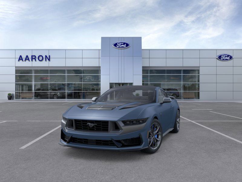 2025 Ford Mustang Dark Horse Deluxe photo 2