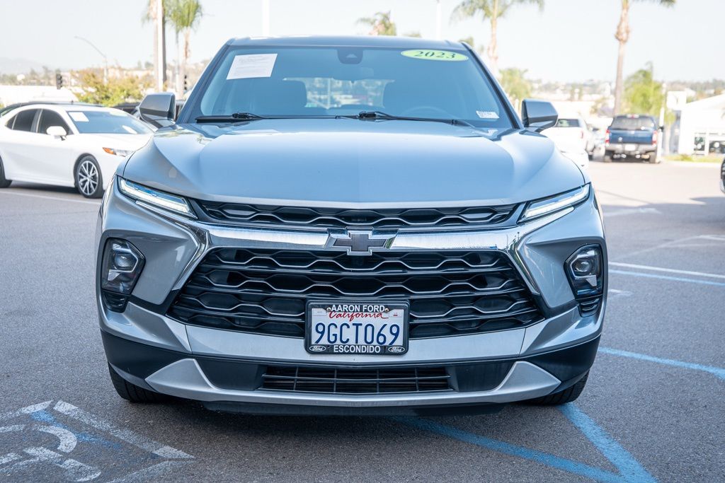 2023 Chevrolet Blazer 2LT photo 2
