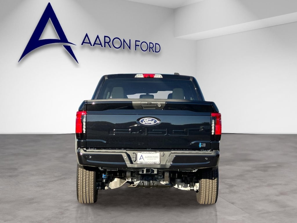 New 2025 Ford F-150 Lightning XLT Truck