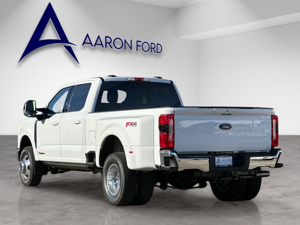 New 2026 Ford F-350SD Lariat DRW Truck