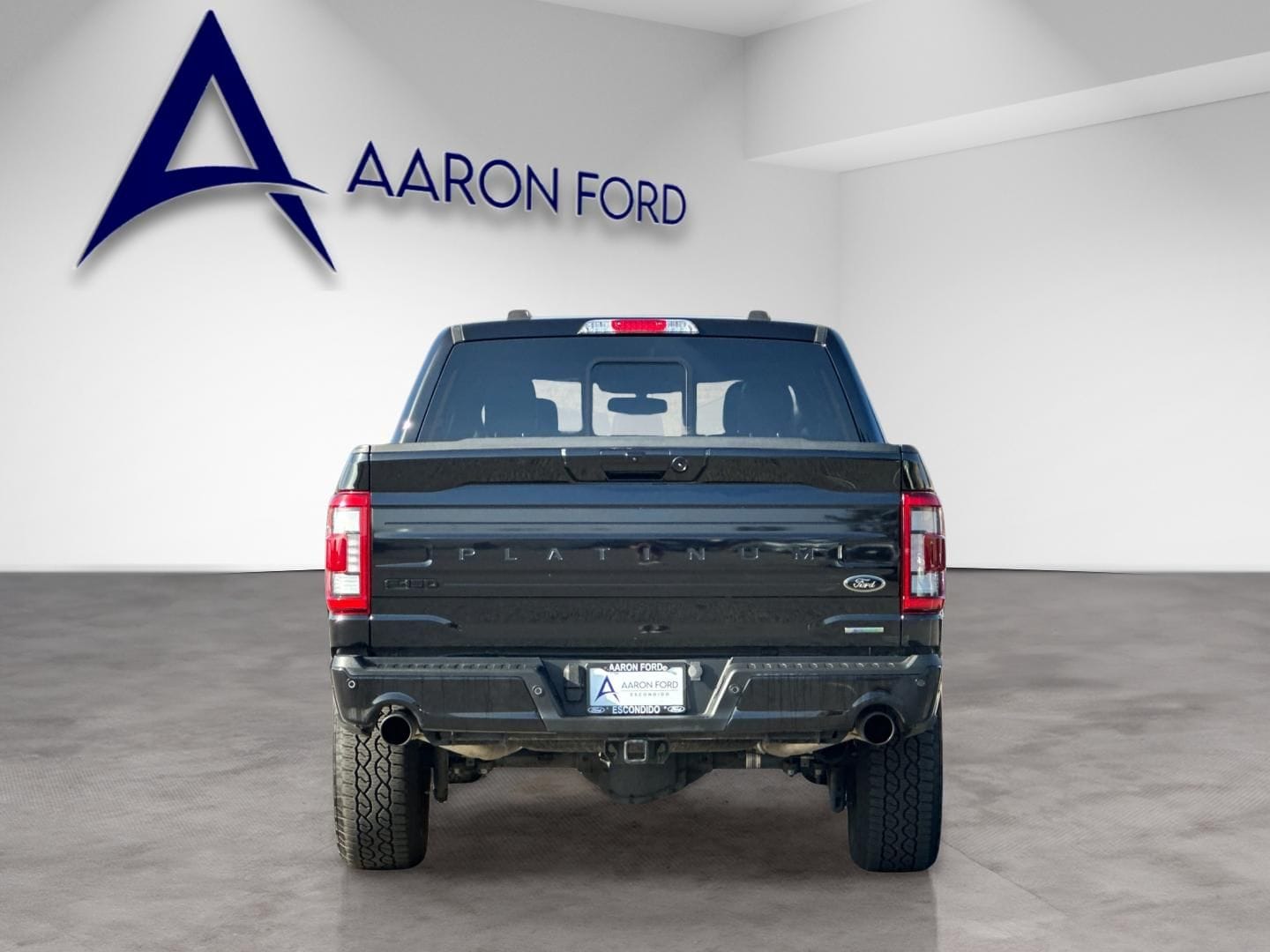 2023 Ford F-150 Platinum photo 4