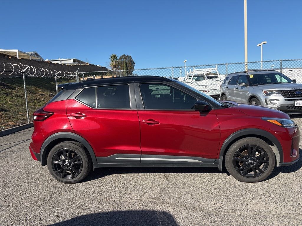 Used 2022 Nissan Kicks SR SUV