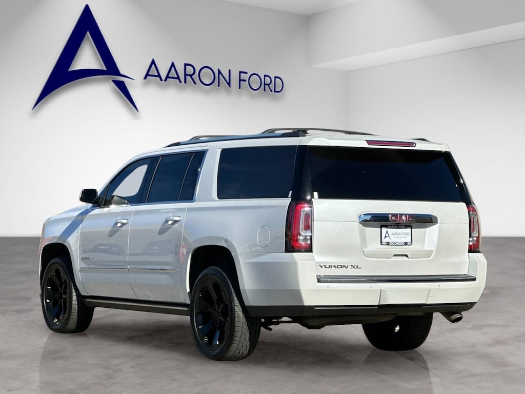 Used 2019 GMC Yukon XL Denali SUV