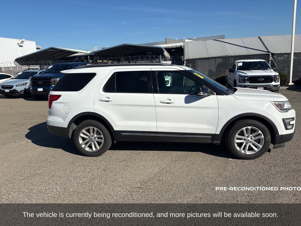 Used 2017 Ford Explorer XLT SUV