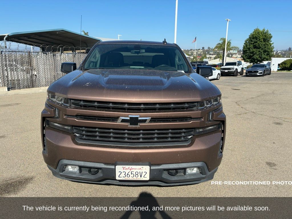 2019 Chevrolet Silverado 1500 RST photo 2