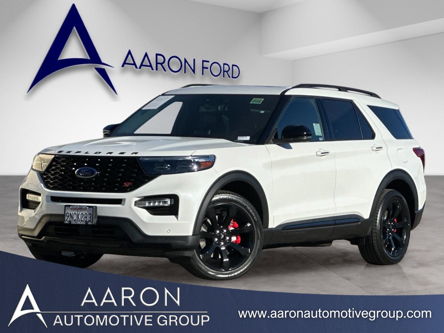 2023 Ford Explorer ST's photo