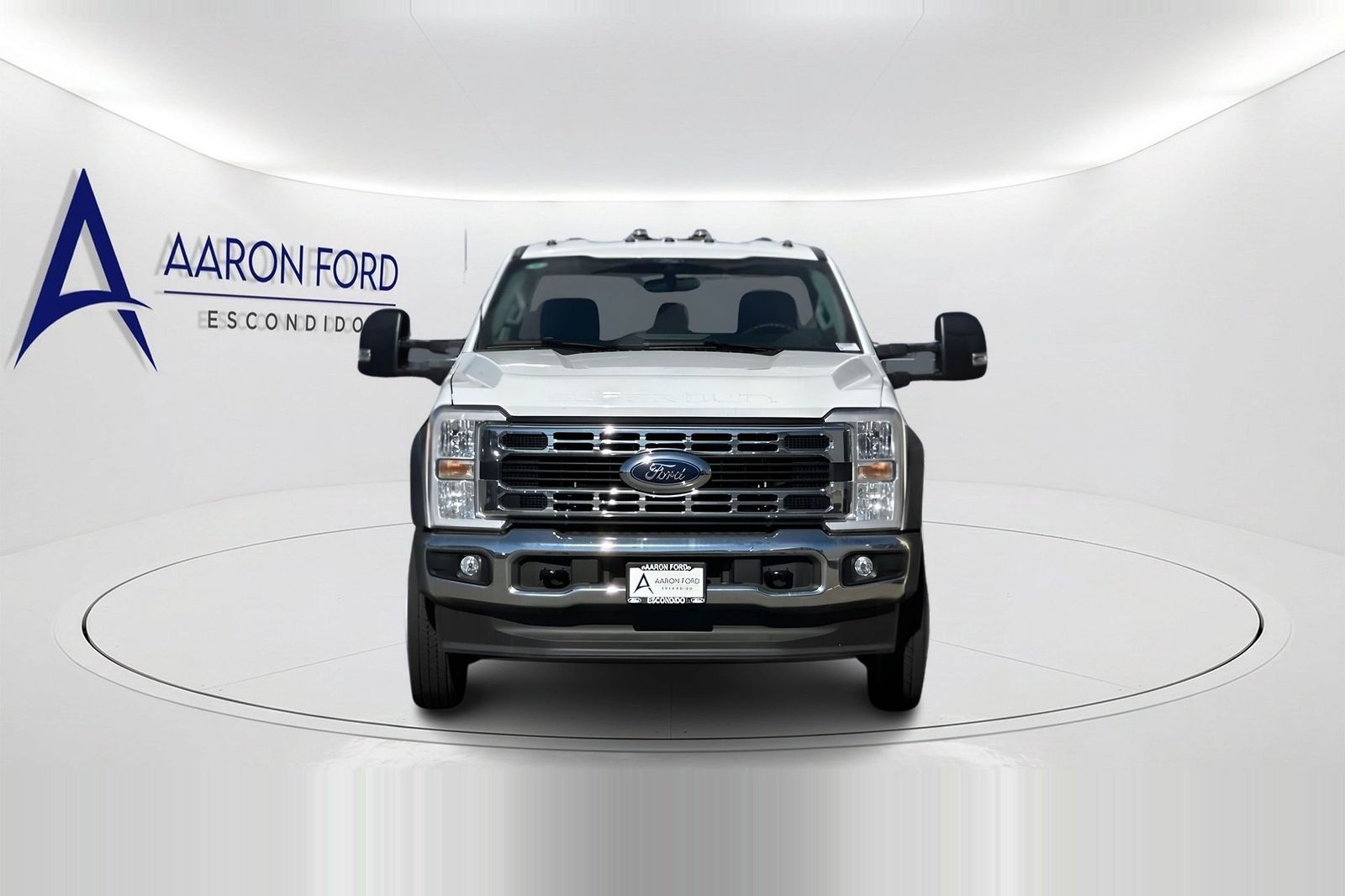 2025 Ford F-550 Super Duty Chassis Cab XL - Photo 10