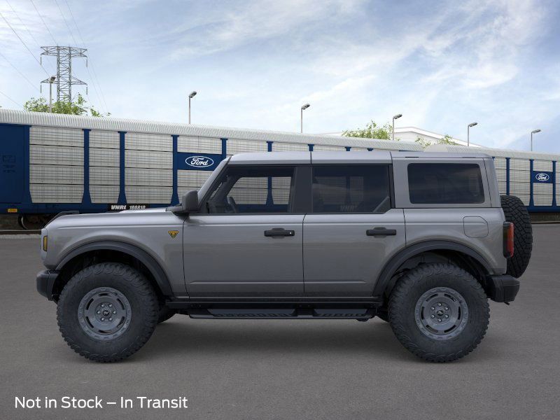 2025 Ford Bronco Badlands photo 3