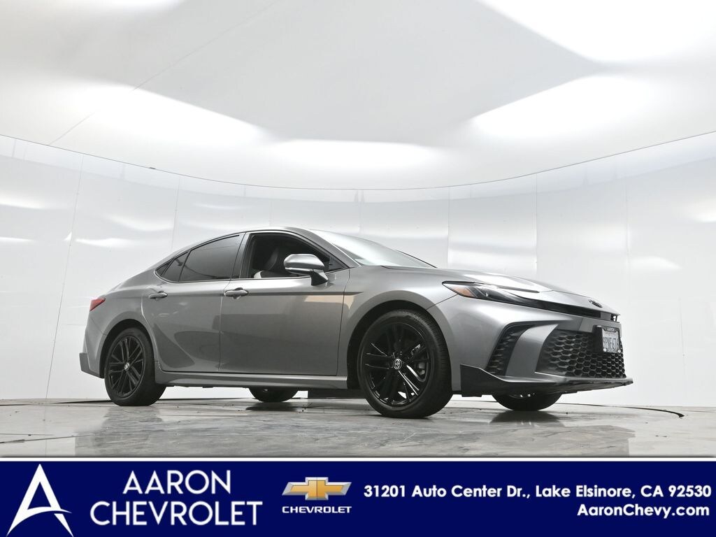 Used 2025 Toyota Camry SE Sedan