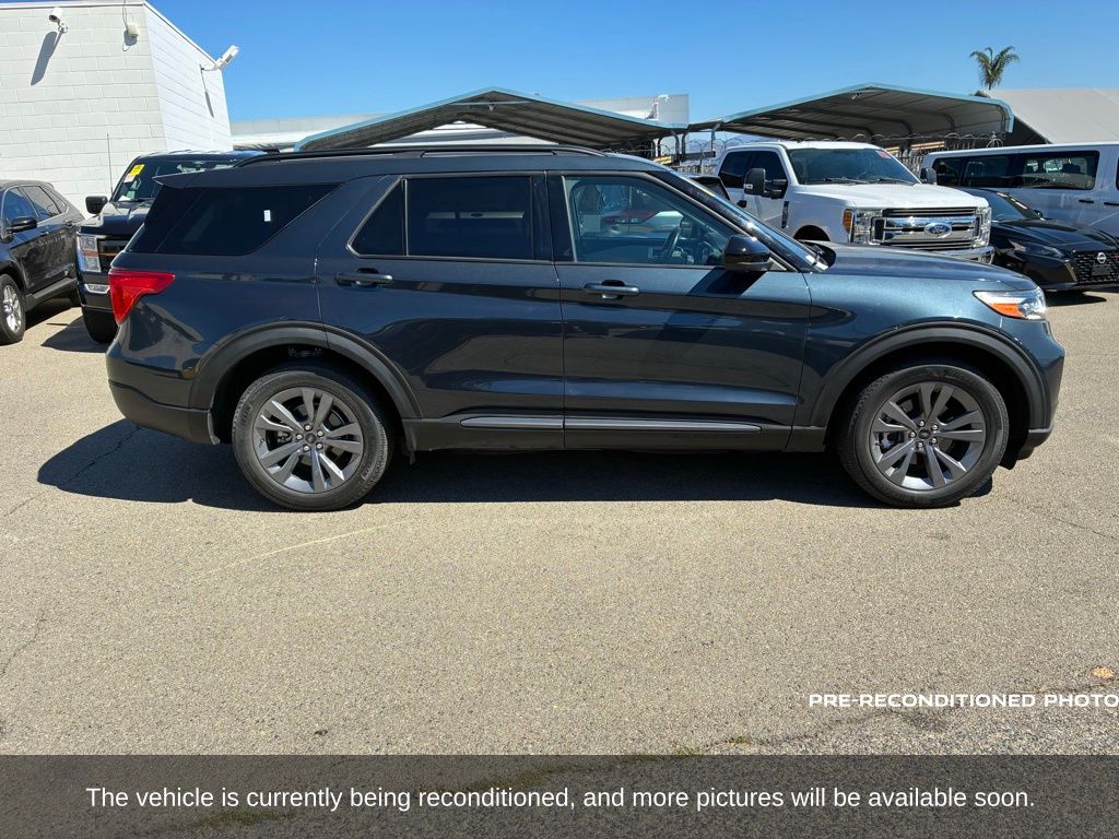 2022 Ford Explorer XLT photo 4